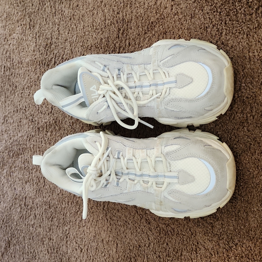 Fila sneakers